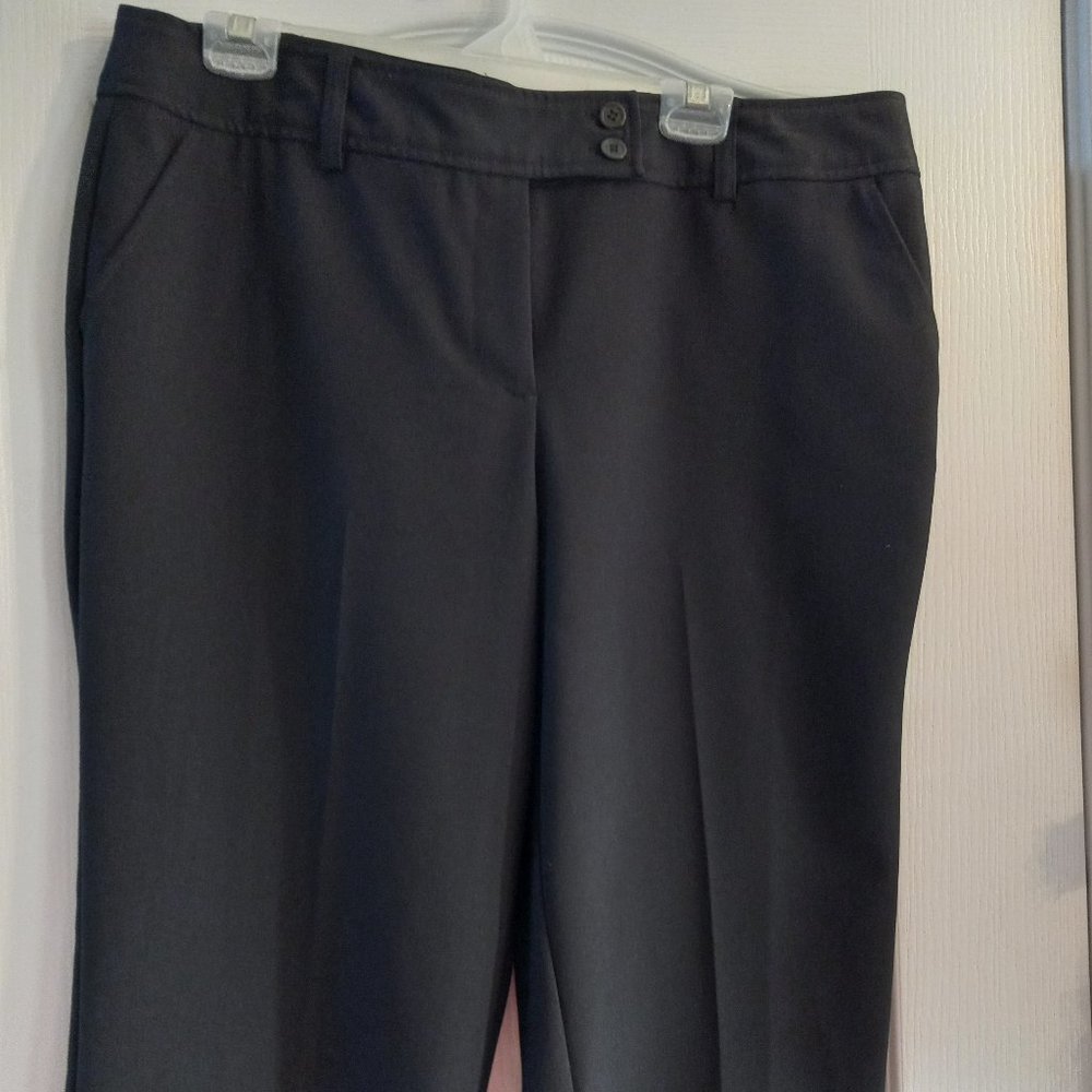 Worthington Modern Fit 16 Petite Capri Pants